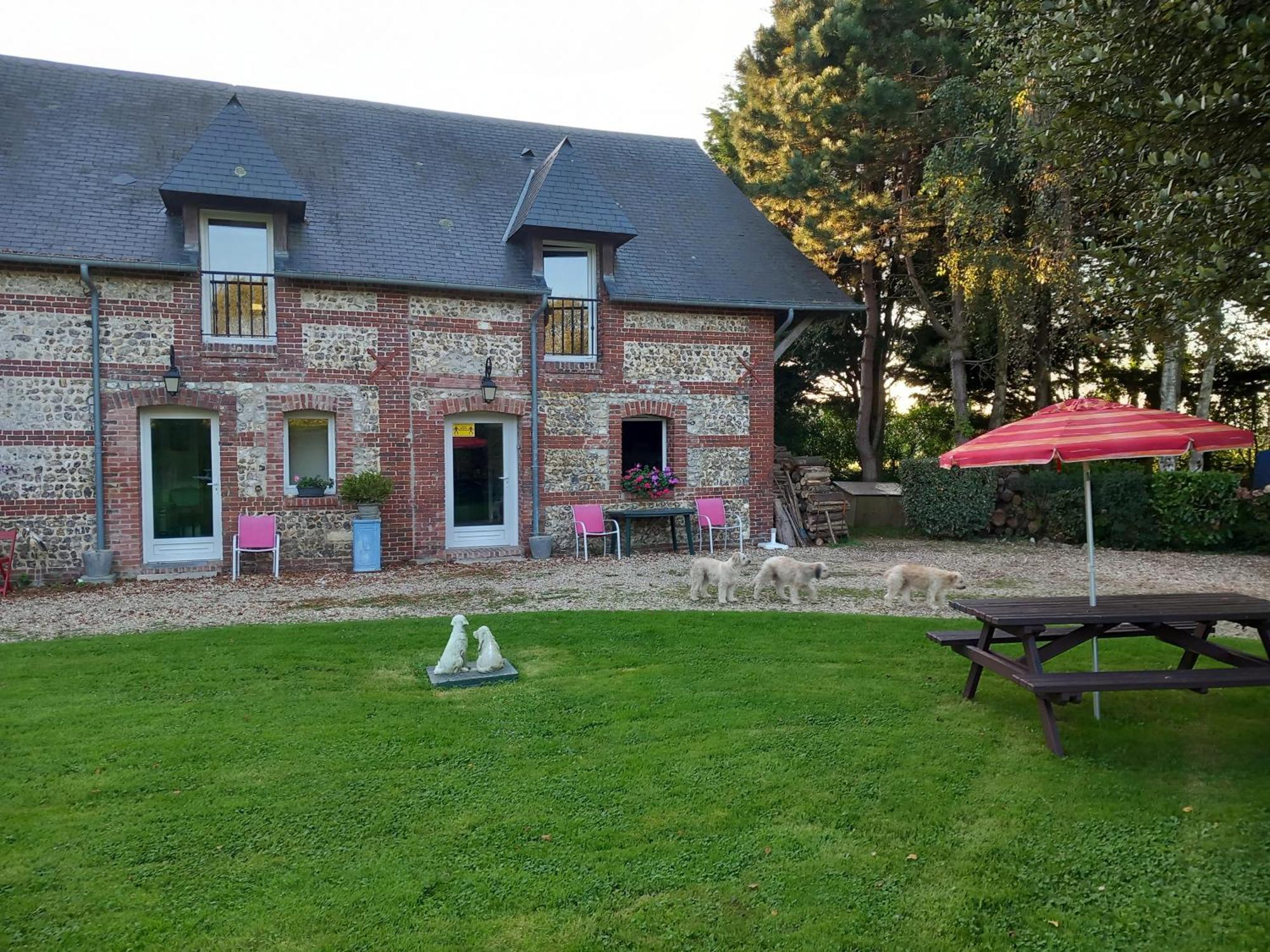 Maison De Vacances Clos Des Hogues Entre Etretat Et Fecamp Saint-Léonard Esterno foto