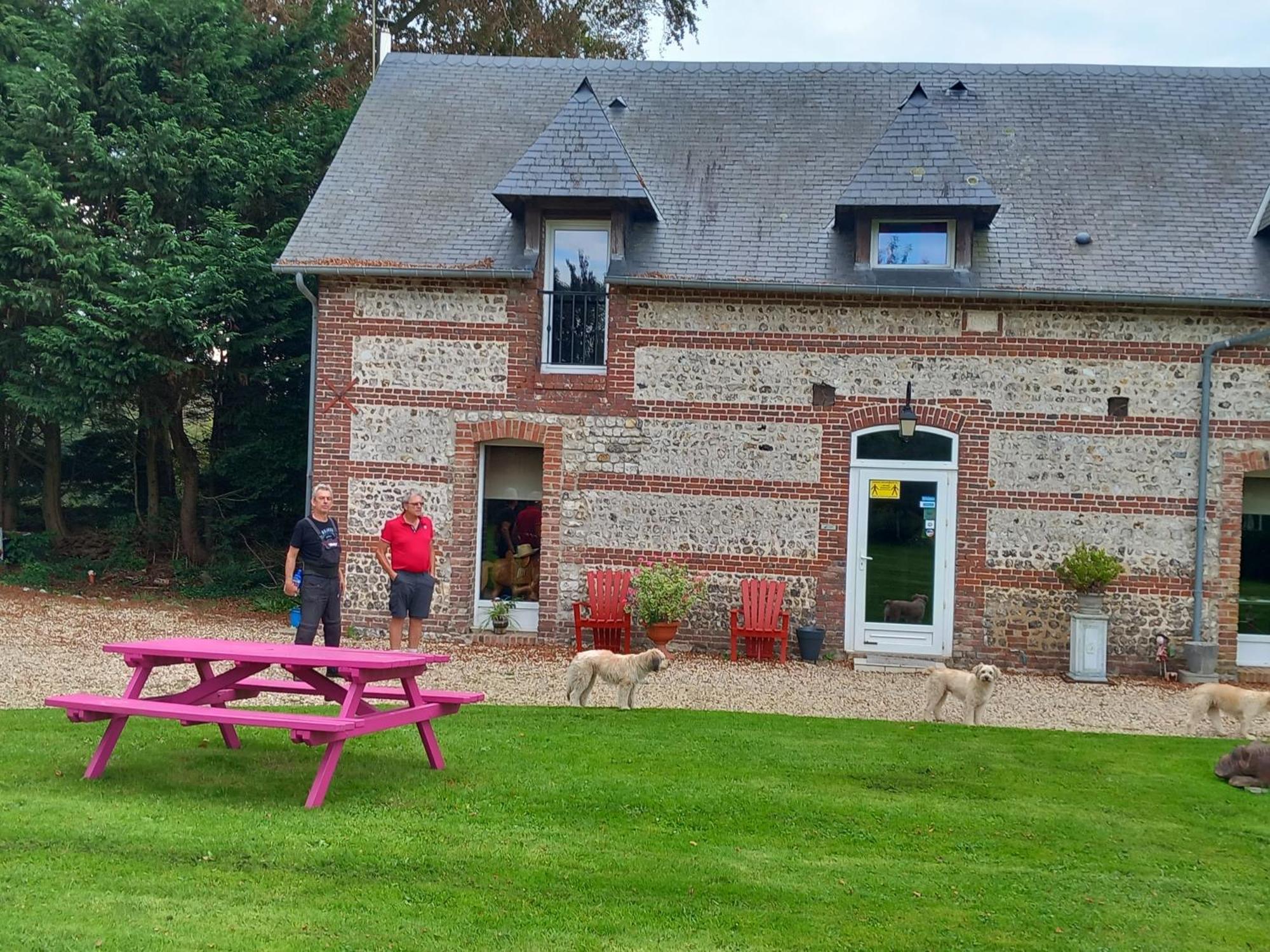 Maison De Vacances Clos Des Hogues Entre Etretat Et Fecamp Saint-Léonard Esterno foto